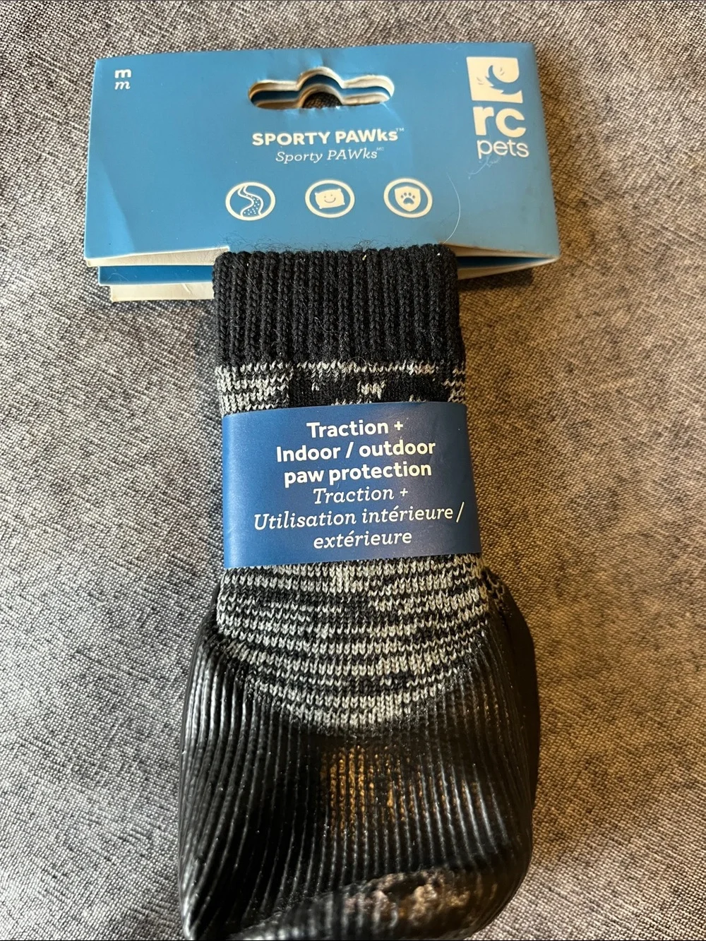 RC SPORTY PAWks Dog Socks Sz M  Length 4 3/4” Width 2”